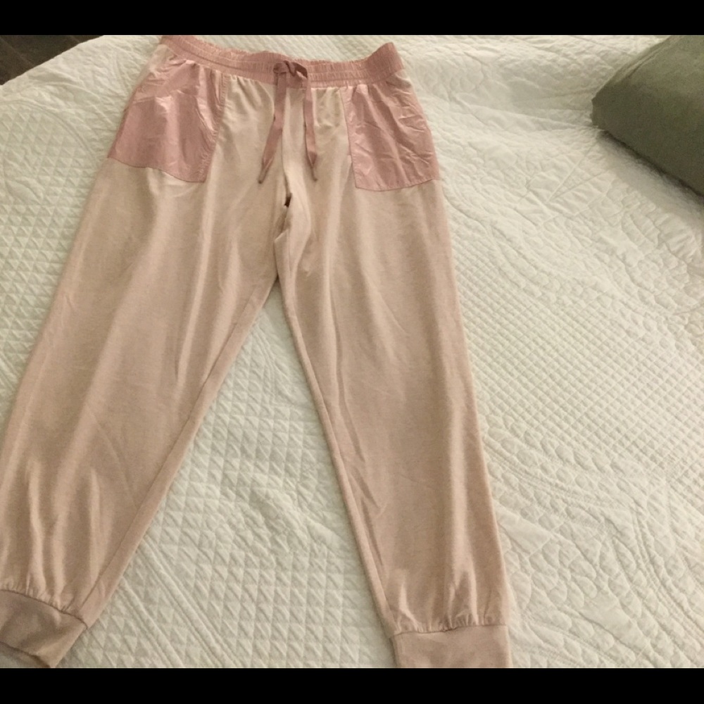 Lou & Grey Pink Pants